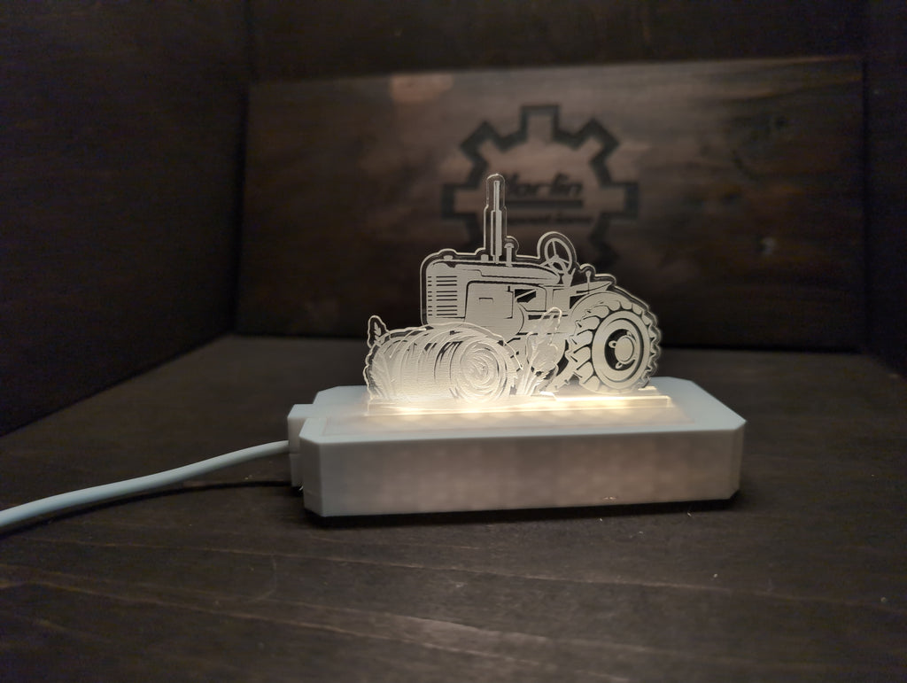 Tractor Double Multi-Light Acrylic Pane